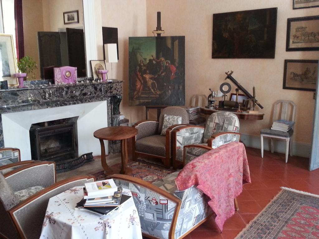 La Maison De L'Oenologue Poucharramet Rom bilde