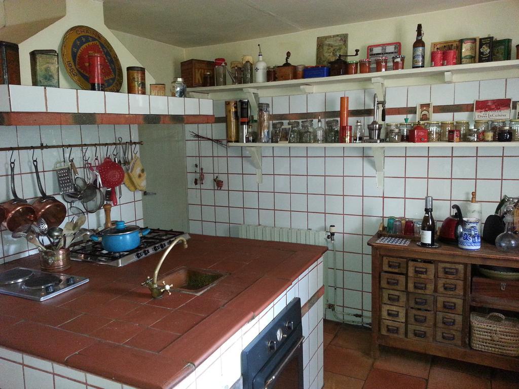 La Maison De L'Oenologue Poucharramet Eksteriør bilde